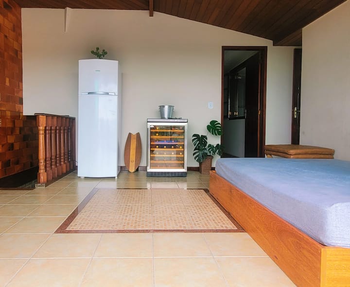 เลานจ์แบบใช้ร่วมกัน/ห้องทีวี