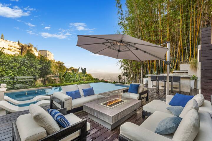 Unique Sunset Heights Dreamy Getaway gallery image 4