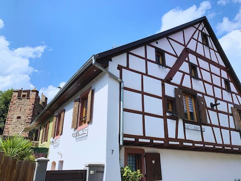 KBJ Alsace – Stylish House in Historic Kaysersberg
