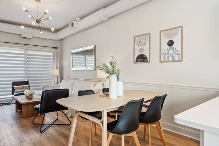 Chicago Lakeview Townhouse gallery image 3