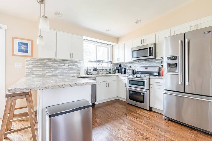 Spacious 6BR Retreat | Game Room + Backyard Fun gallery image 4