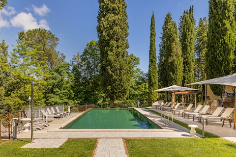 Villa Febea sleeps 24,Events Heated Pool Jacuzzi