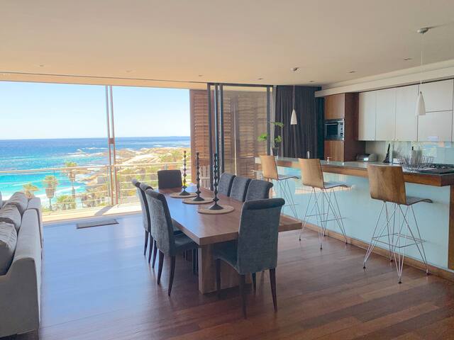 Glen Beach Villa Three gallery image 4