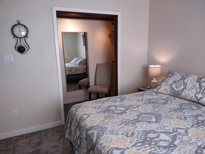 საძინებელი 1