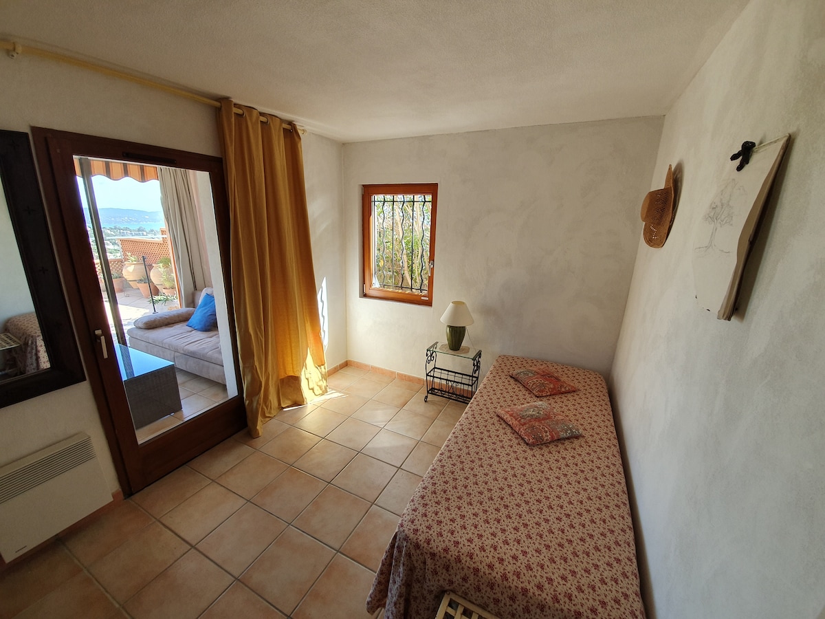 Спална соба 2