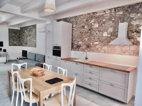 Villa a few steps from the sea