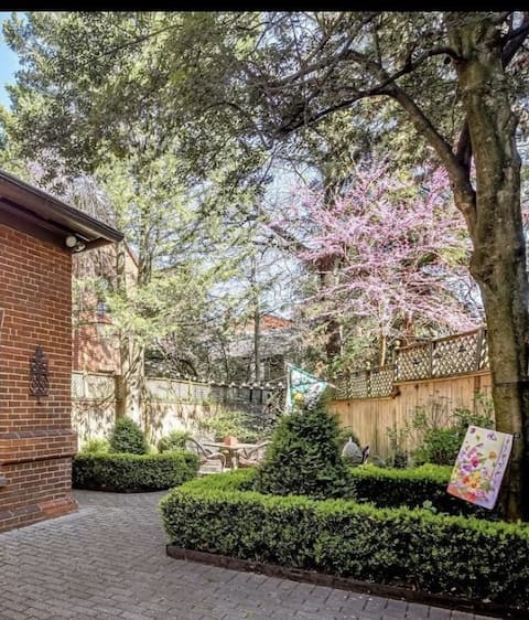 Historic Downtown in-law suite