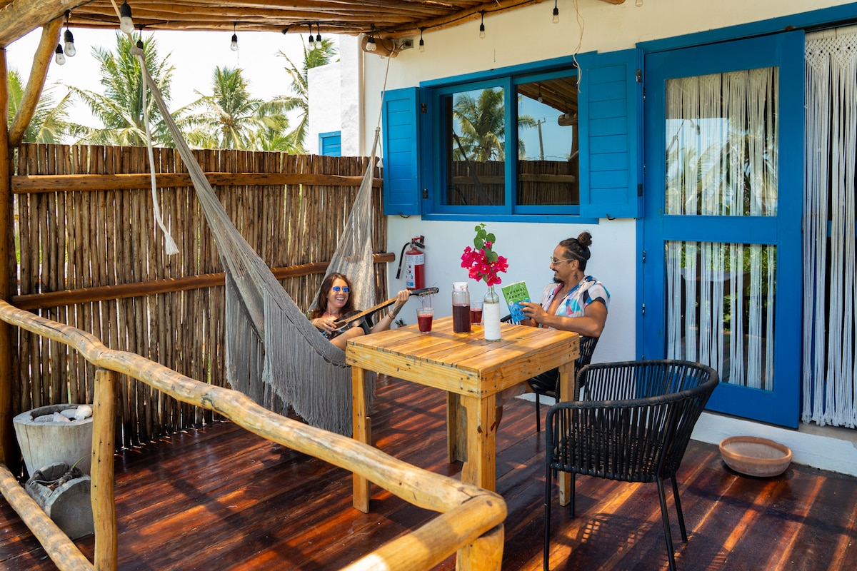 Popular Airbnb listing: Casa Omero Seaview. in Yucatán