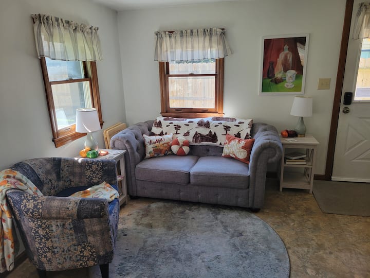 Little House Inn - Private House - Secluded - Massachusetts