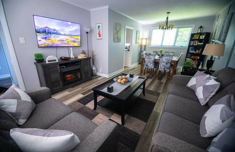 Top Airbnb: Maple Blue | 3BR Home Near Downtown with Parking in St. John's