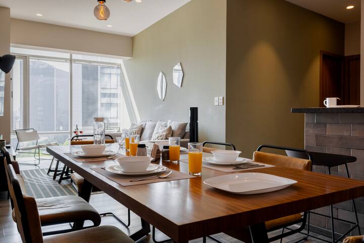 Capitalia | Luxury Escape | Gym | Parking | Pool gallery image 2