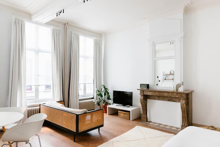 The Collector's House - City Apartment Met Patio - Antwerpen