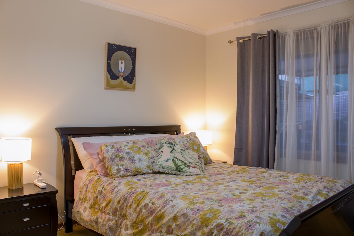 Barossa-Sleeps 10/Spa/WiFi/Foxtel/Relax or Explore