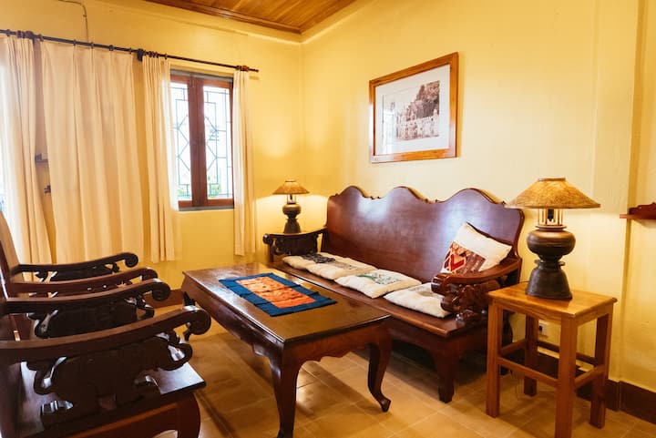 Hom's Home In The Old Town - Luang Prabang