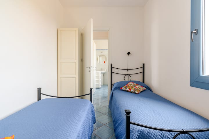 საძინებელი 2