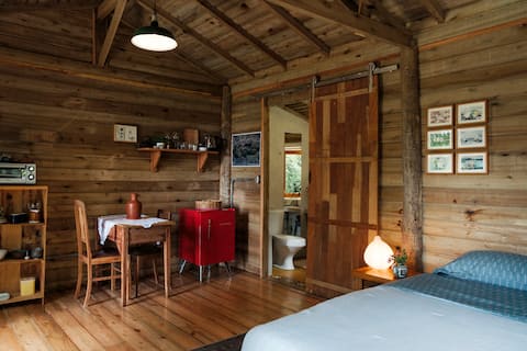 Successful Airbnb property: Chalé Paiol - Bed and Breakfast in Nature in Aiuruoca