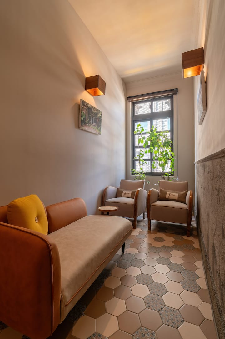 4-1 Downtown Keelung Nite Mkt (Mthly Rent Welcome) - Taipei