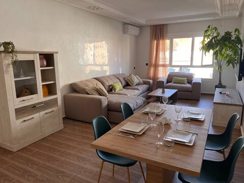 Annonce Airbnb populaire: Charming flat in the city center à Tanger Tétouan Al Hoceïma / طنجة تطوان الحسيمة