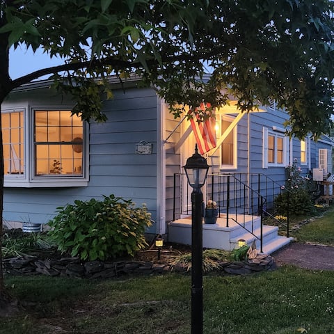 Oxford Cottage, Wonderful Location!