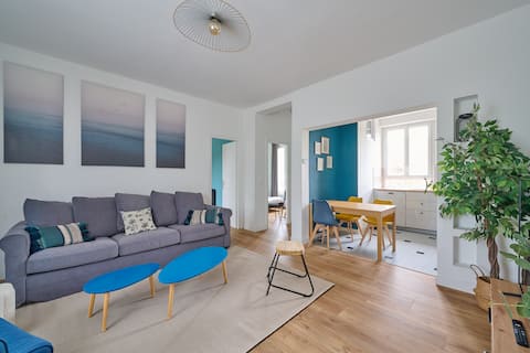 Luxurious Duplex 6 adults & 2 children /West Paris