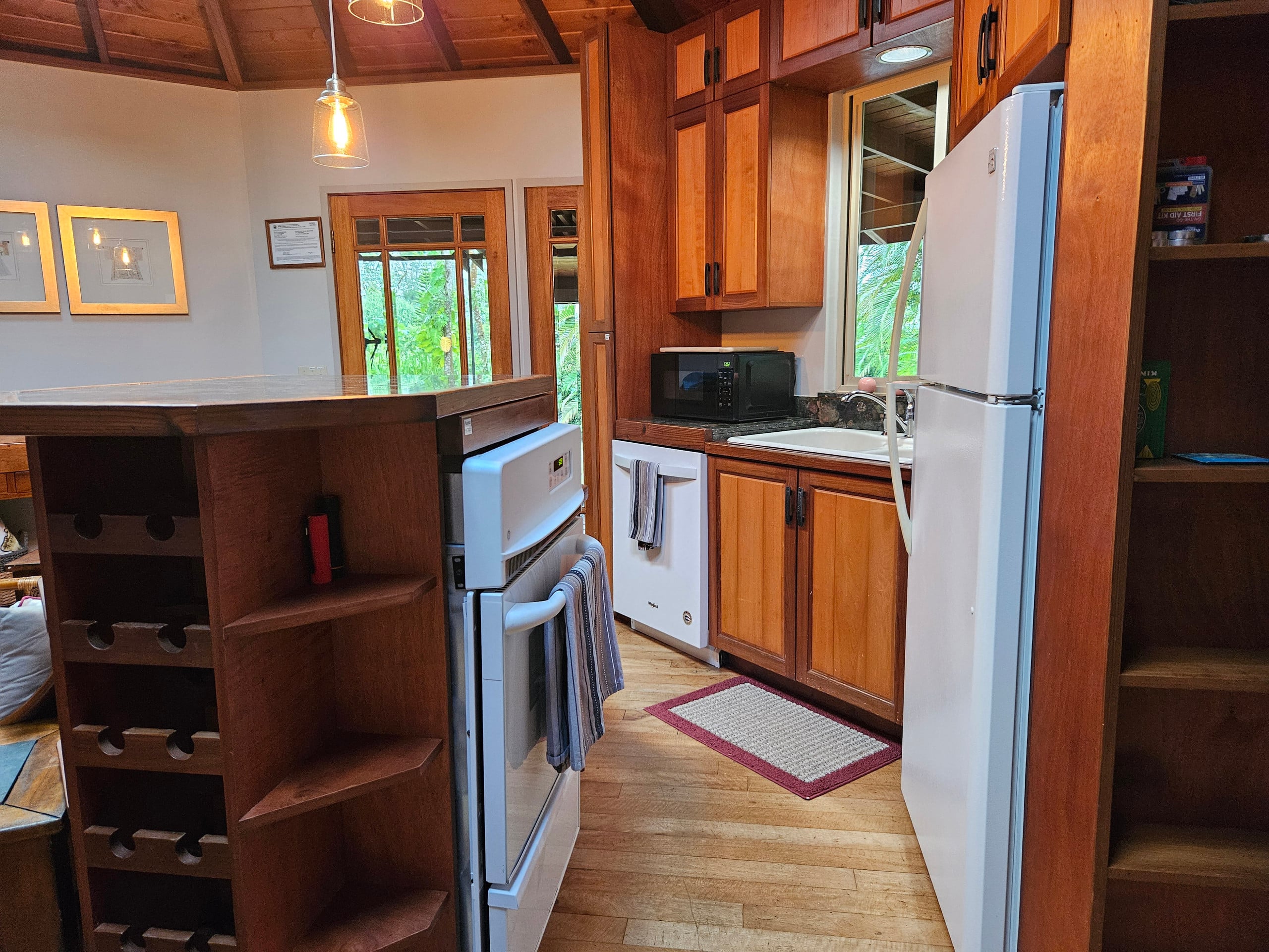 Home in Keaau · ★4.77 · 2 bedrooms · 2 beds · 2 private baths - Image 7