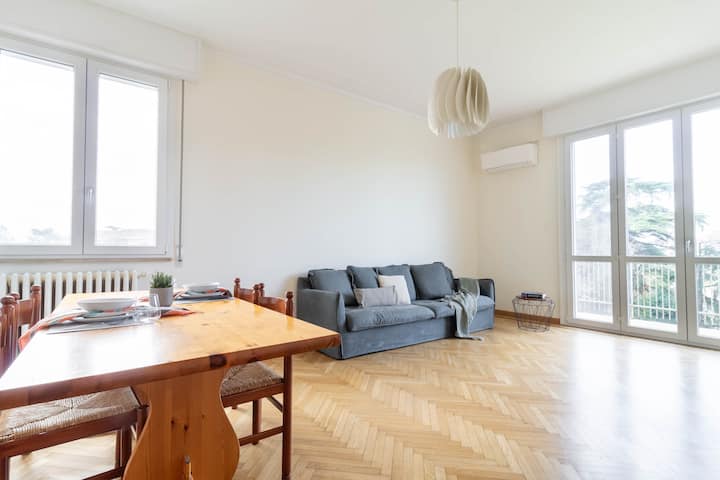 [Marco’s Home] Centre • Wi-fi • 3 Bdrs - Reggio Emilia