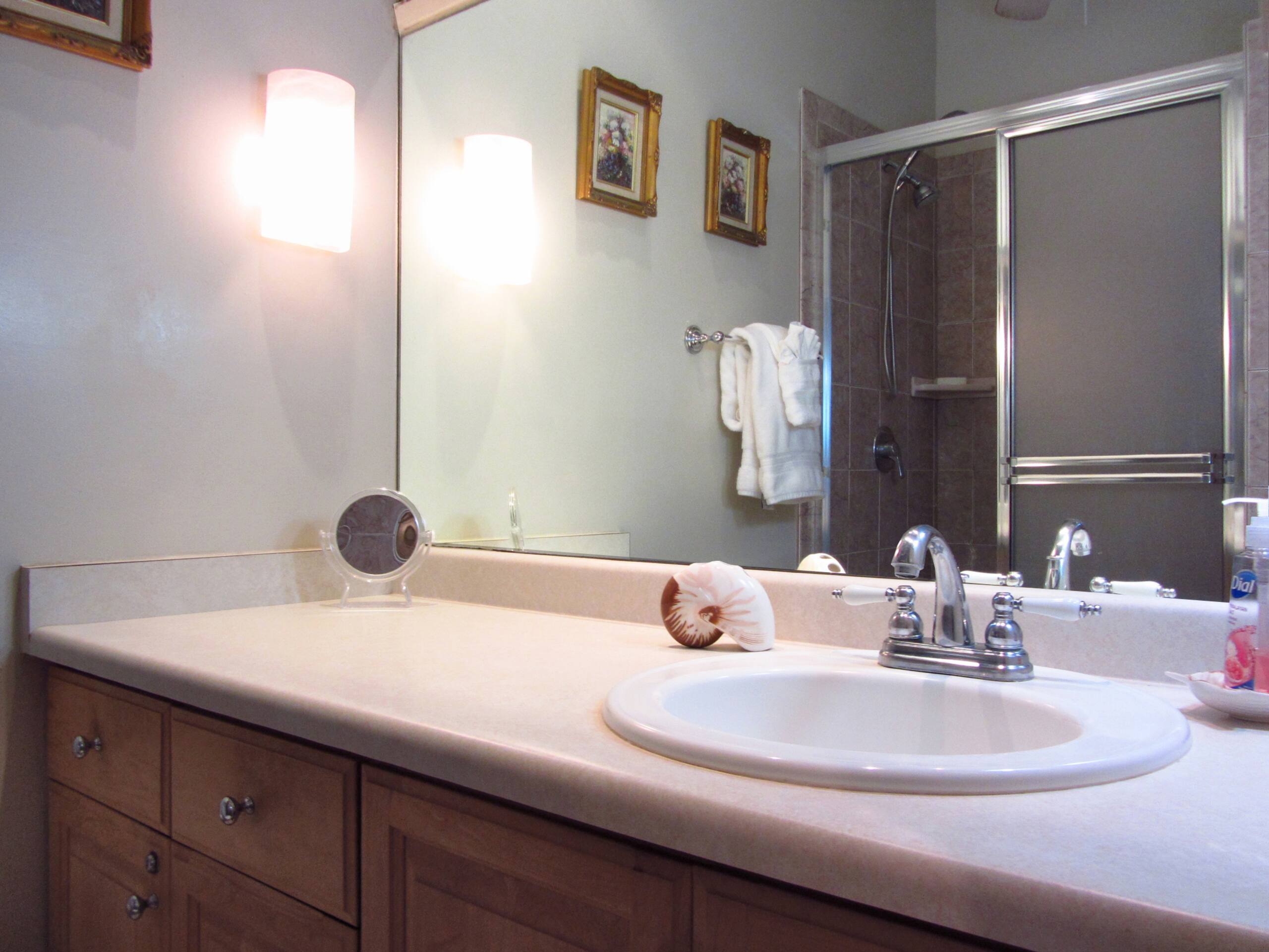Condo in Kihei · ★4.5 · 2 bedrooms · 4 beds · 2 baths - Image 54