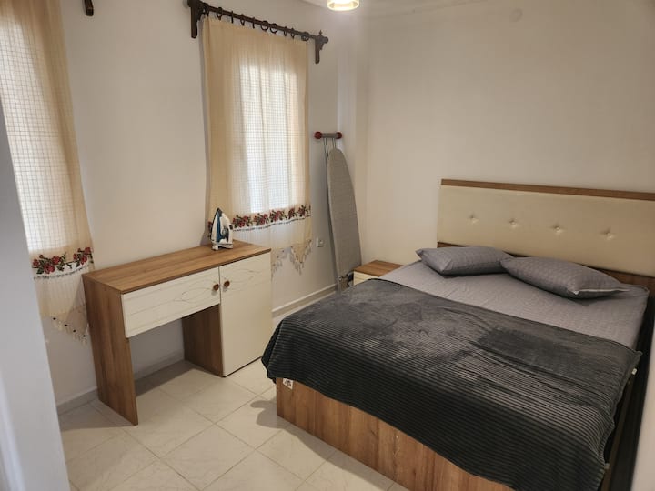 غرفة النوم 1