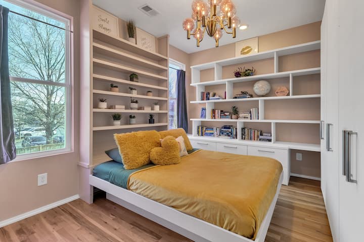 The bed’s comfy, the vibe’s chill, and it’s got just the right amount of space to feel relaxed.