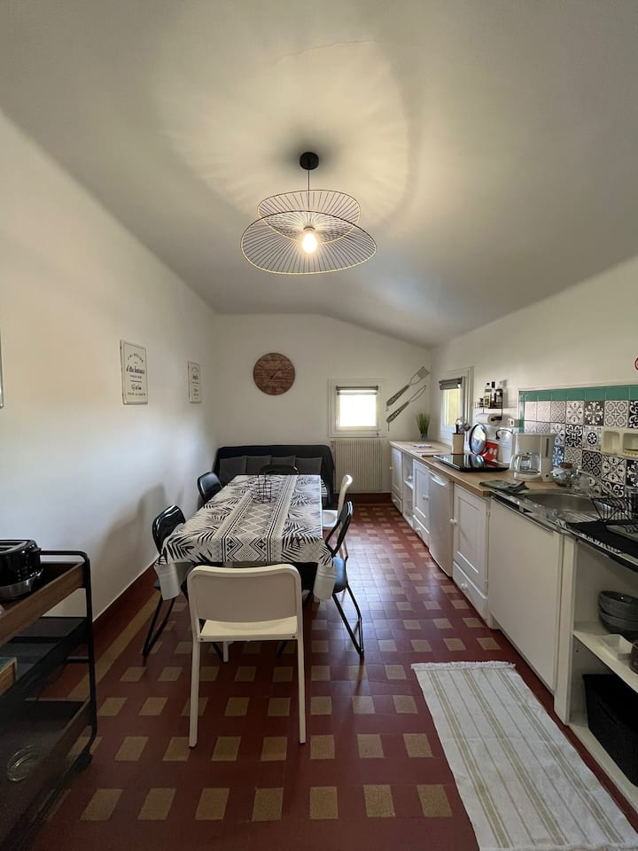 Chambre Avec Salle De Bain Privative Et Piscine - Aire-sur-l'Adour