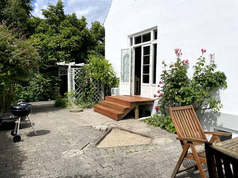 Charming children friendly villa near the sea