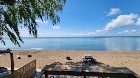 Biggest Beach on Point Pelee Dr - The Parker House