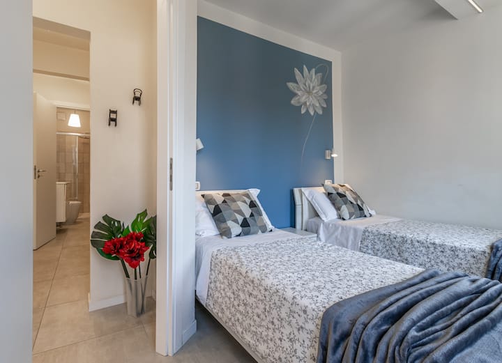 Vitanda 2 vya mtu mmoja