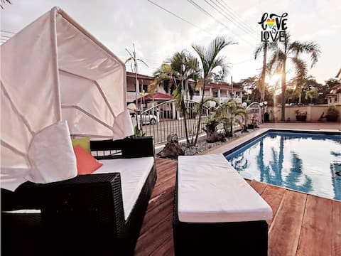 Pool villa พัทยา