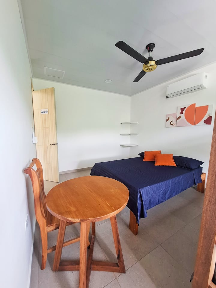 საძინებელი 4