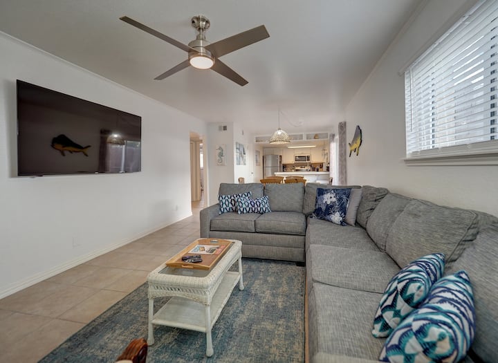 Seahorse Condominiums