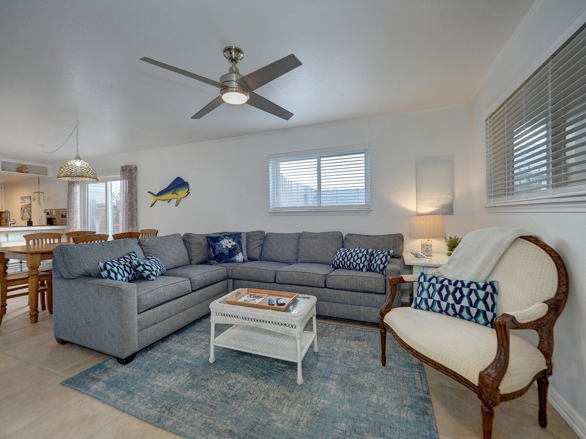 Seahorse Condominiums