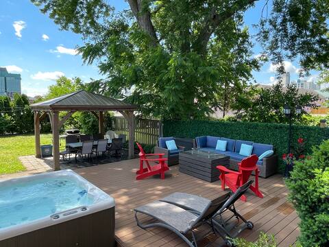 Victoria Vacation Home - Closest to The Falls