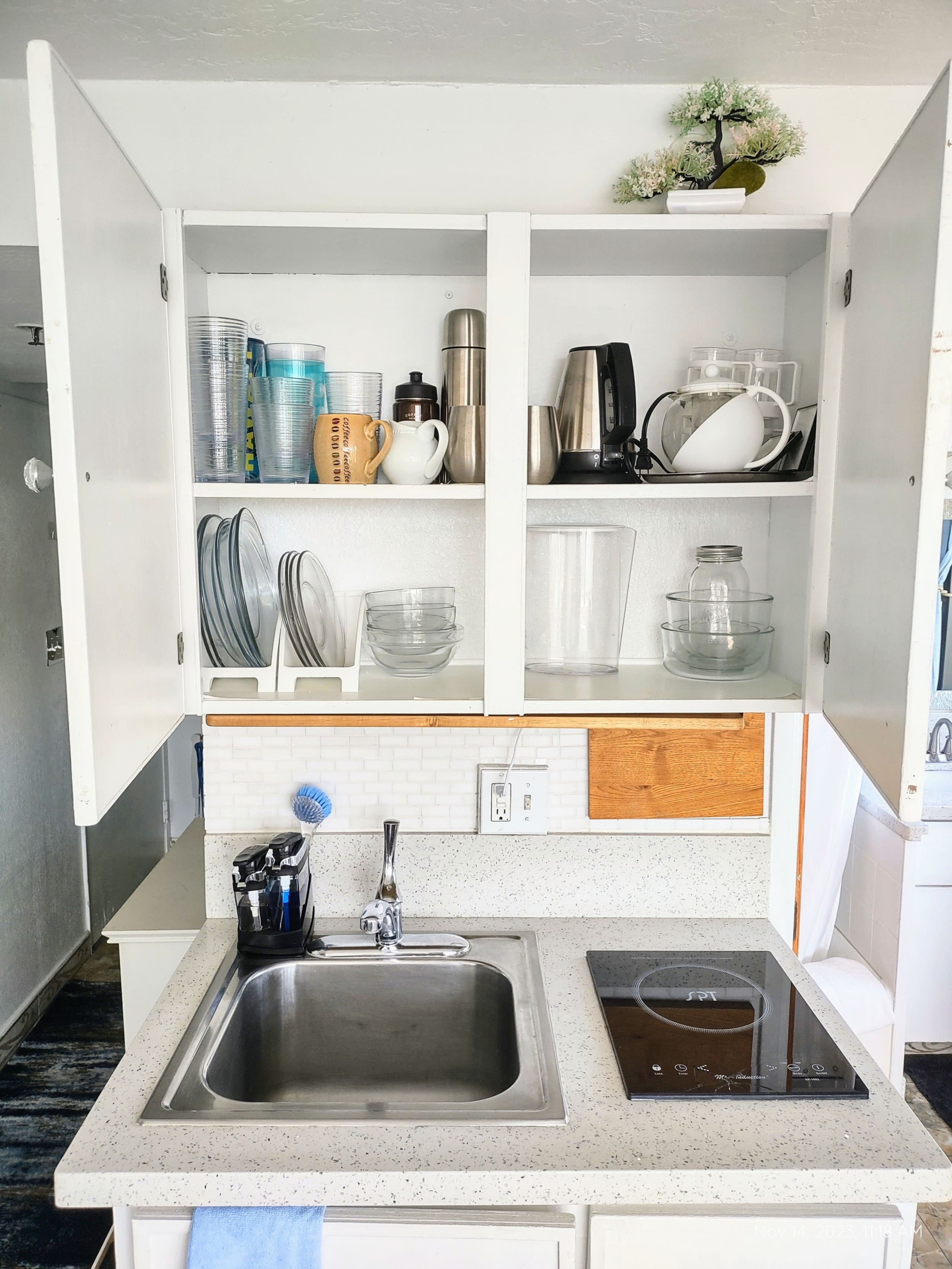 Hotel in Honolulu · ★4.97 · Studio · 1 bed · 1 private bath - Image 6