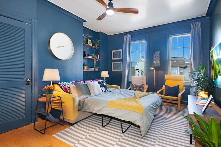 Designer 3br Gem | Minutes To Nyc With Parking - Belleville, NJ