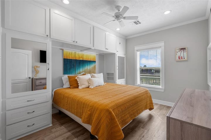 غرفة النوم 1