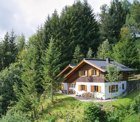 Forest cabin Panorama Tschengla