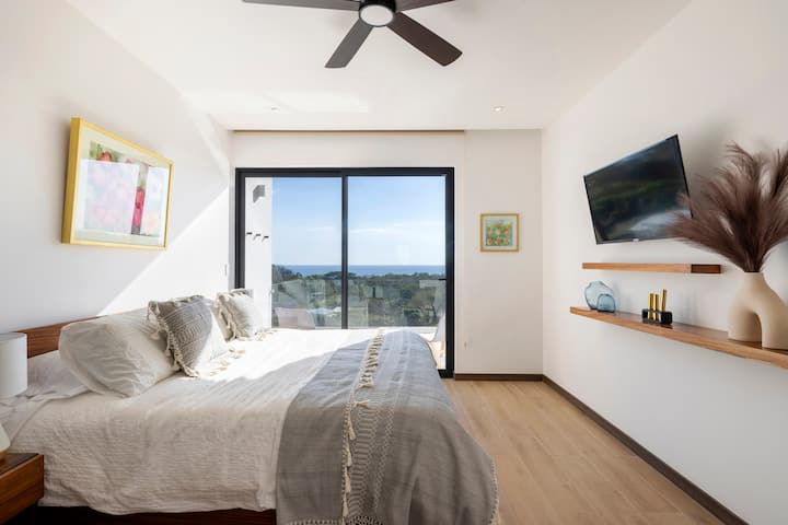 Главна спалня на горния етаж