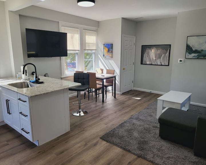 Premium 2br+workspace, Near 5 Hospitals & Ctr City - Cherry Hill, NJ