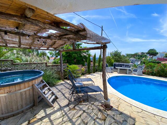 Familiehuis (12+ personen) mét hottub gallery image 2