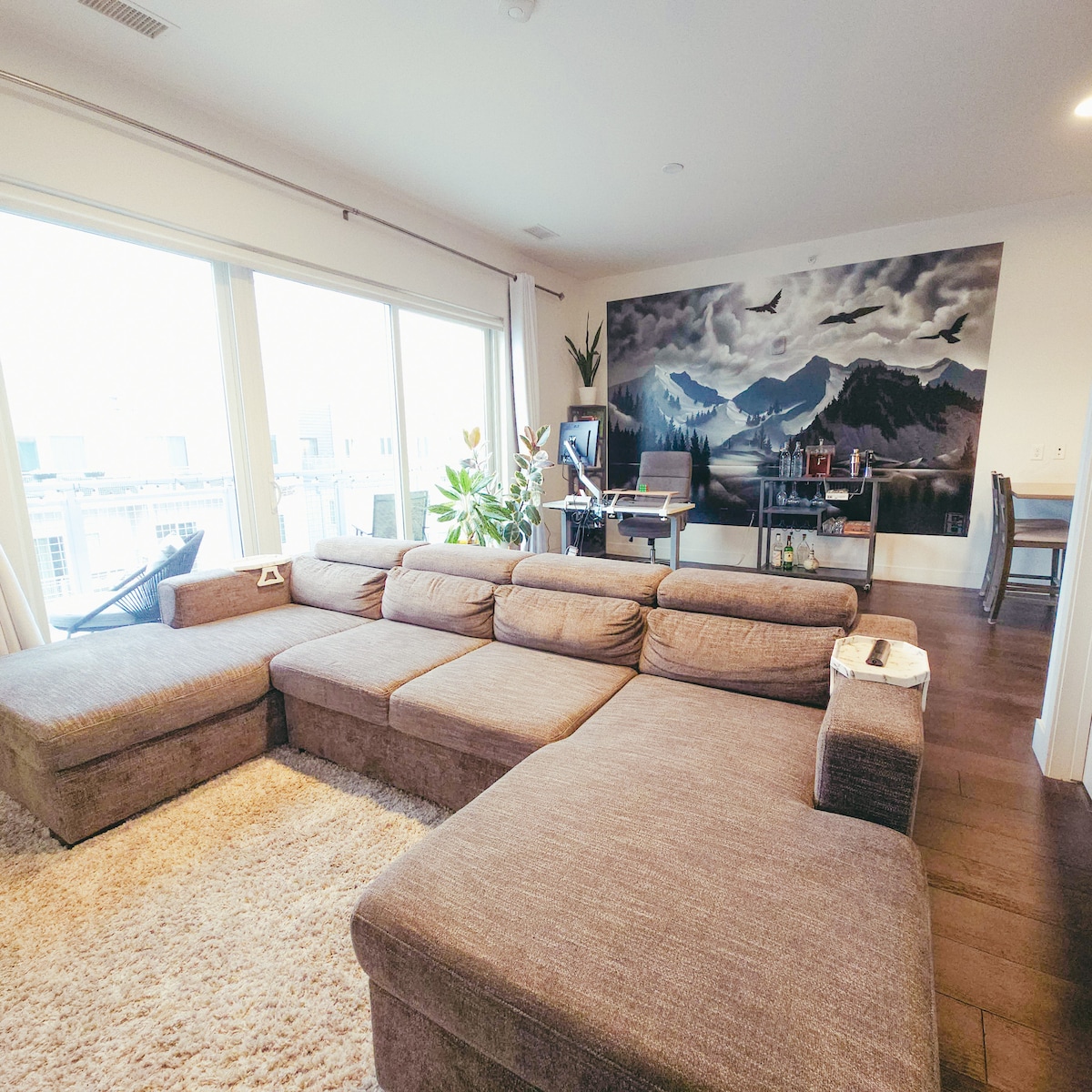 Cozy RiNo Condo w/Work Space Condominiums for Rent in Denver