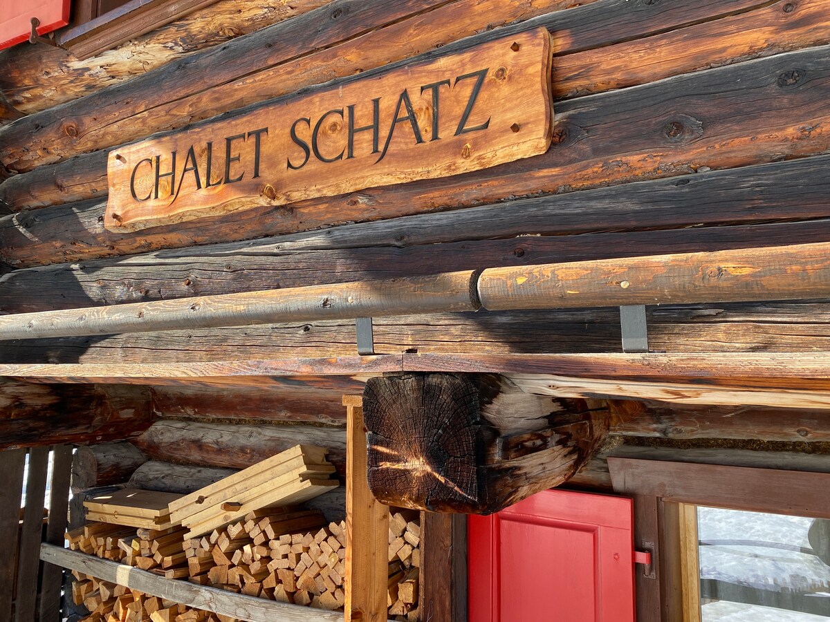 Popular Airbnb listing: Chalet Schatz ; Idyll in Arosa in Arosa