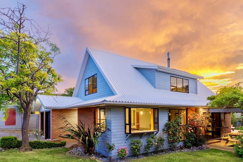 Relaxing and Peaceful Garden Retreat