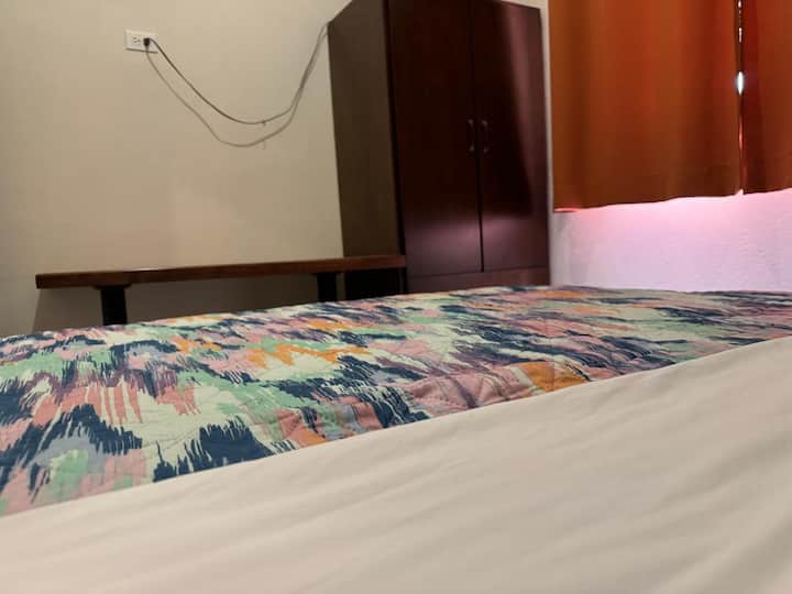 საძინებელი 1