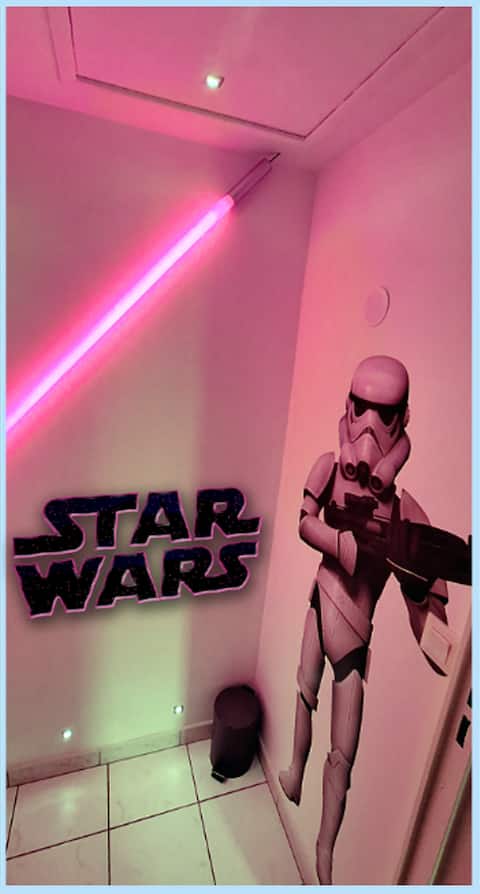 10 min to Disney / Children's playroom / Transportation